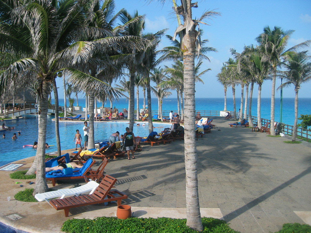 Caribbean Tourism Growth and Latin American Demand Impact on U.S. Travelers Caribbean Tourism Growth and Latin American Demand Impact on U.S. Travelers