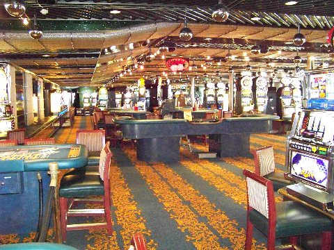 Carnival Cruise Glory Debuts Non-Smoking Casino and Teen Lounge Upgrades Carnival Cruise Glory Debuts Non-Smoking Casino and Teen Lounge Upgrades