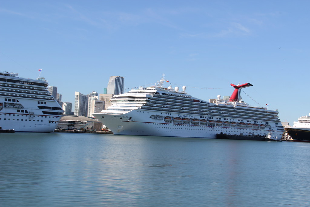 Carnival Glory debuts smoke-free casino and new teen lounge for Bahamas cruises Carnival Glory debuts smoke-free casino and new teen lounge for Bahamas cruises