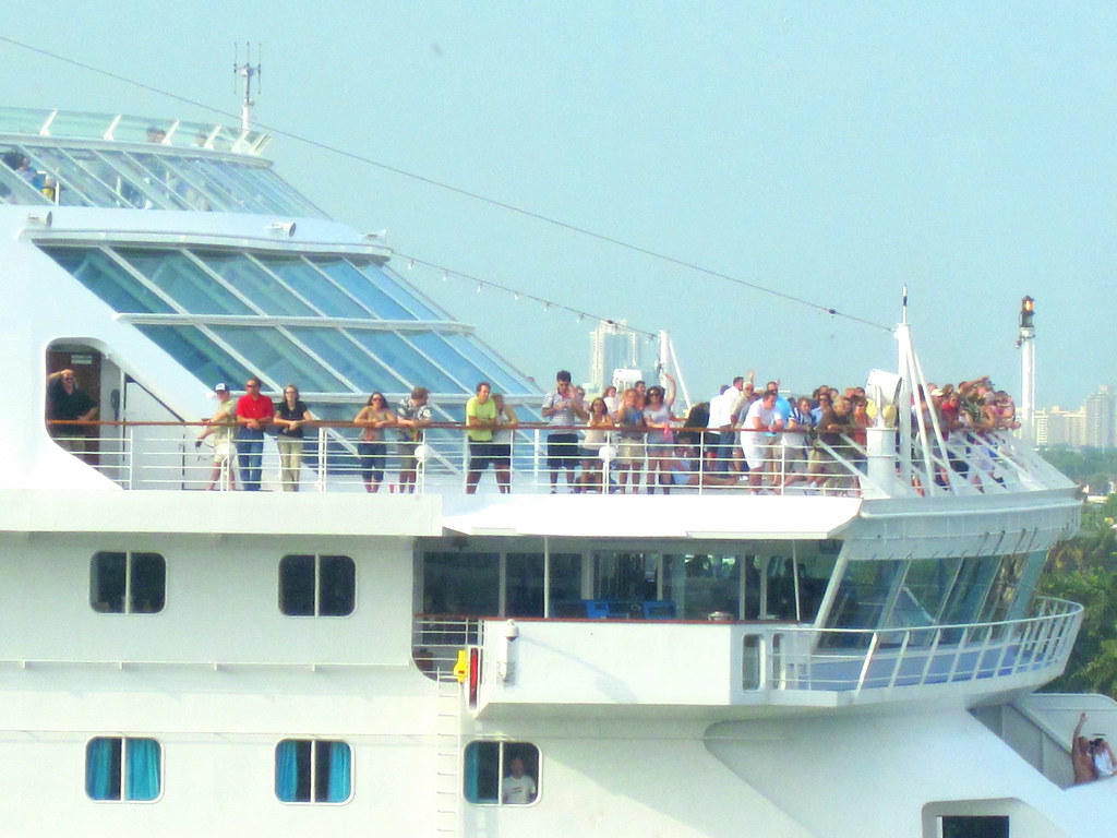 Cruise Demand Surges Affect New York and Miami Despite Health Alerts Cruise Demand Surges Affect New York and Miami Despite Health Alerts
