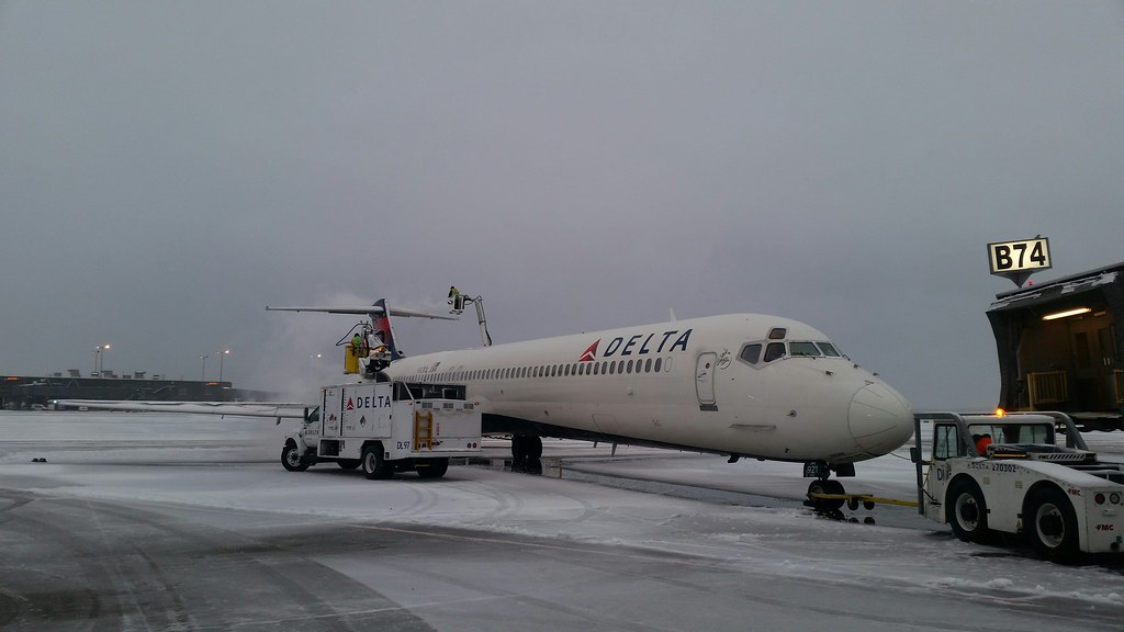 flight-delays-and-cancellations-hit-washington-dulles-airport-with-102 Flight Delays and Cancellations Hit Washington Dulles Airport with 102 Affected Flights
