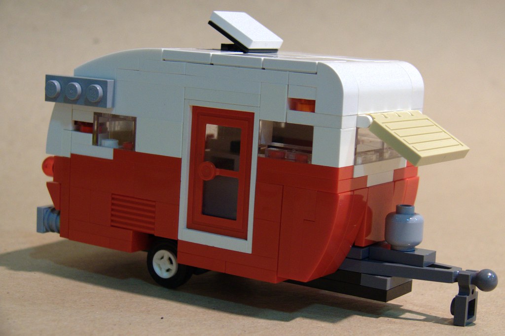 GM’s Trailering Tech Simplifies Summer Travel GM's Trailering Tech Simplifies Summer Travel
