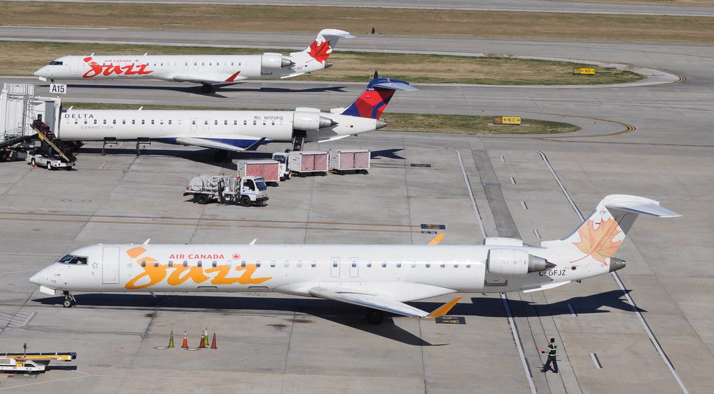 Houston Bush Airport Experiences Flight Delays and Cancellations Houston Bush Airport Experiences Flight Delays and Cancellations