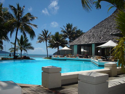 La Vie Hotels to Manage Le Méridien Lindeman Island Resort La Vie Hotels to Manage Le Méridien Lindeman Island Resort