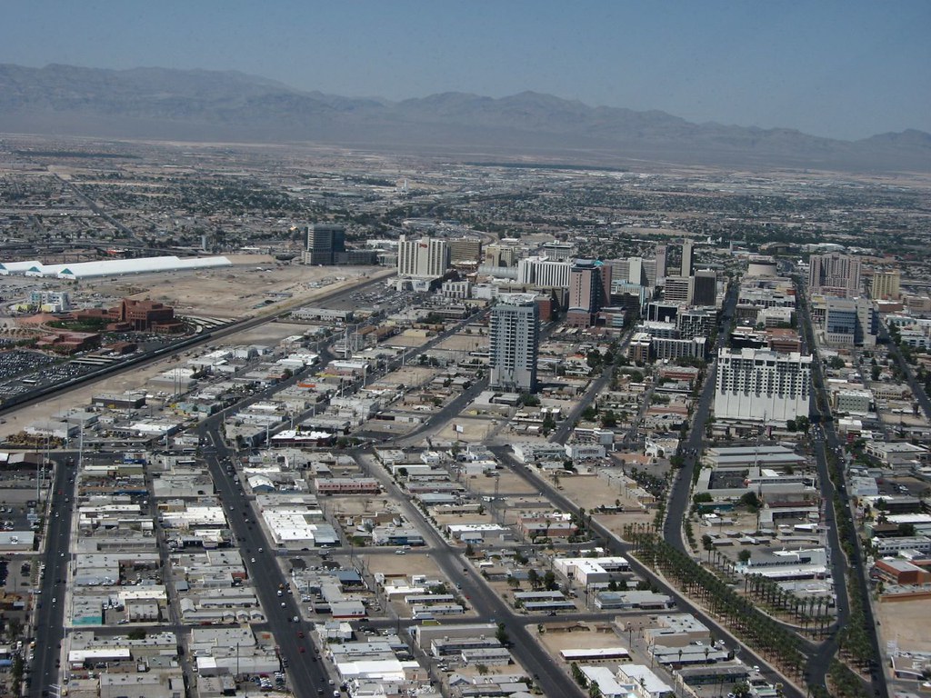las-vegas-family-tourism-fuels-demand-for-flexible-childcare Las Vegas Family Tourism Fuels Demand for Flexible Childcare