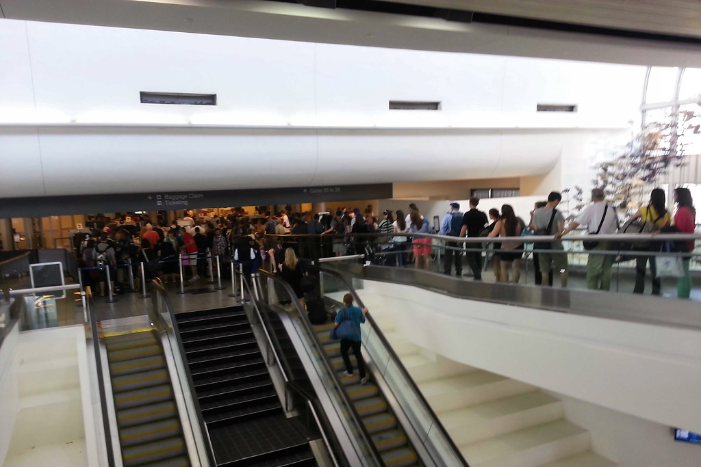 Major TSA and Airline Delays at LAX Impact U.S. and International Travelers Major TSA and Airline Delays at LAX Impact U.S. and International Travelers