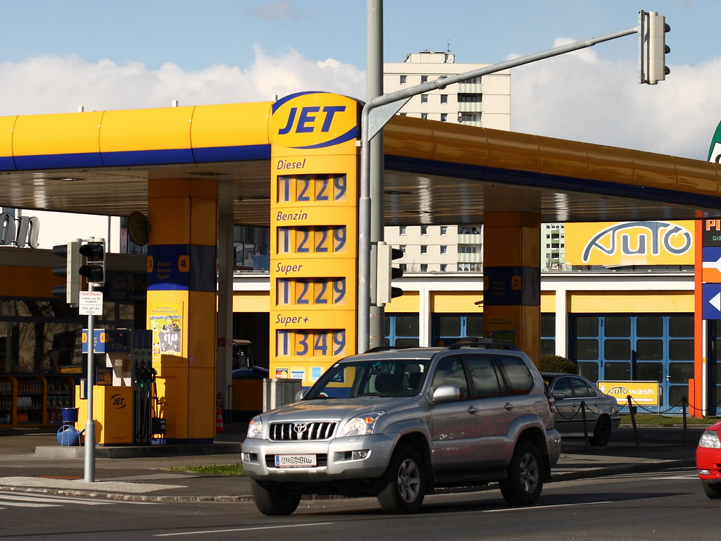 rising-gas-prices-worry-u-s-travel-industry-association-reports Rising Gas Prices Worry U.S. Travel Industry, Association Reports