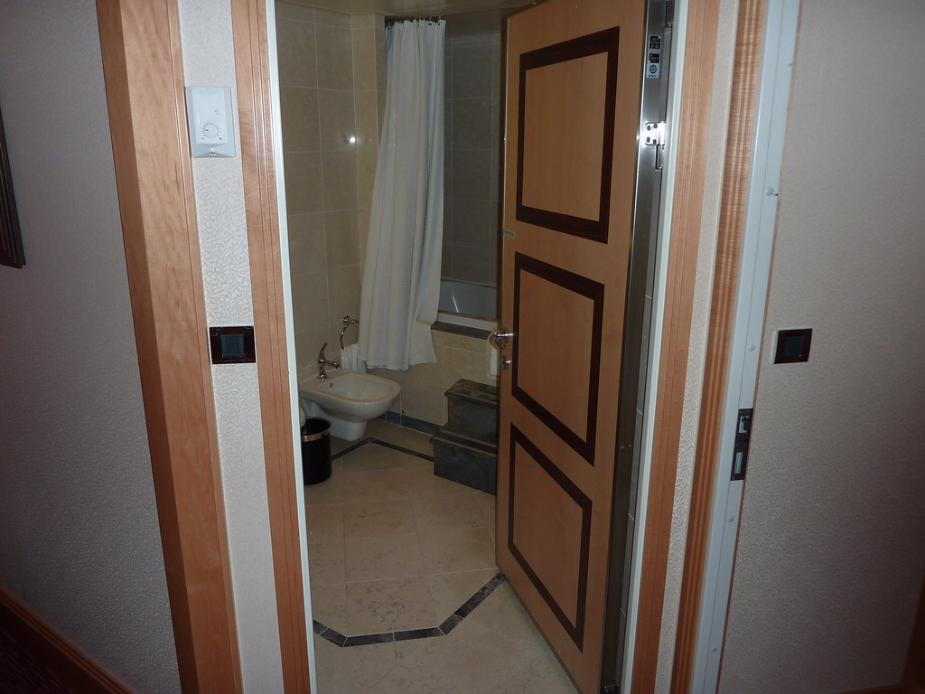 Royal Caribbean’s New Cabin Door Decoration Rules Trigger Strong Reactions Royal Caribbean's New Cabin Door Decoration Rules Trigger Strong Reactions