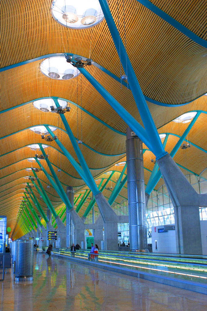 spain-portugal-last-minute-flight-deals-what-u-s-travelers-need-to-boo Spain Portugal Last-Minute Flight Deals: What U.S. Travelers Need to Book by Thursday