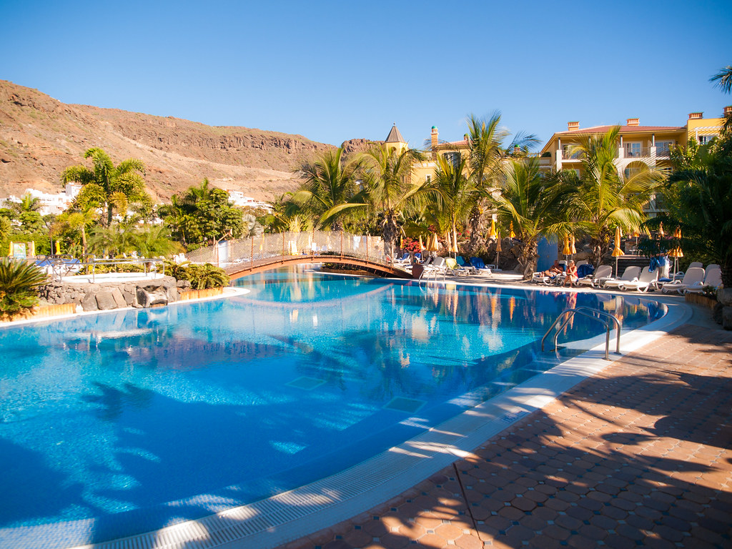 Spain’s Hotel Prices Rise 7.5% in 2026 Summer Travel Surge Spain's Hotel Prices Rise 7.5% in 2026 Summer Travel Surge