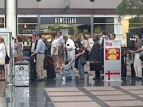 summer-2026-travel-chaos-hits-lax-and-newark-liberty-airports Summer 2026 Travel Chaos Hits LAX and Newark Liberty Airports