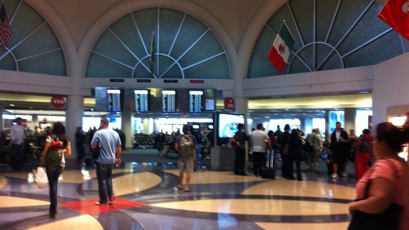 American Airlines Cancels Many Flights After FAA Ground Stops on June 15 American Airlines Cancels Many Flights After FAA Ground Stops on June 15