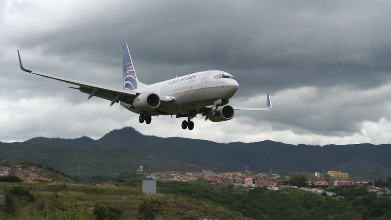 FAA Ground Stops Trigger American Airlines Cancellations at US Major Hubs FAA Ground Stops Trigger American Airlines Cancellations at US Major Hubs