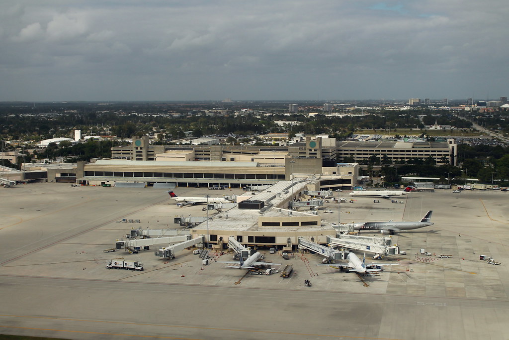 Flight Disruptions at Palm Beach Airport Affect Key US Destinations Flight Disruptions at Palm Beach Airport Affect Key US Destinations