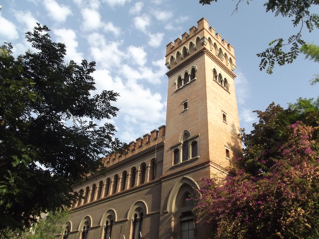 Four Seasons Opens in Seville; Hilton & IHG Announce New Developments Four Seasons Opens in Seville; Hilton & IHG Announce New Developments