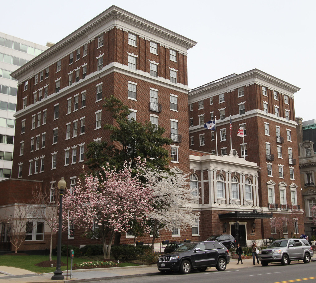 hilton-launches-undergraduate-brand-for-college-town-hotels-2 Hilton Launches 'Undergraduate' Brand for College Town Hotels