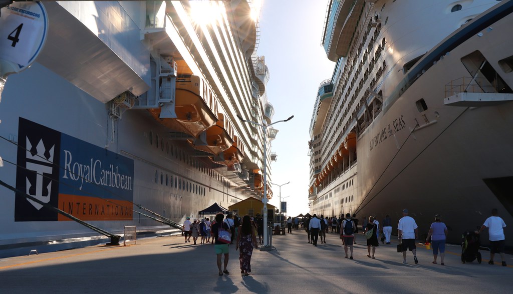Largest Cruise Ship Ever Docks at Greencastle Largest Cruise Ship Ever Docks at Greencastle