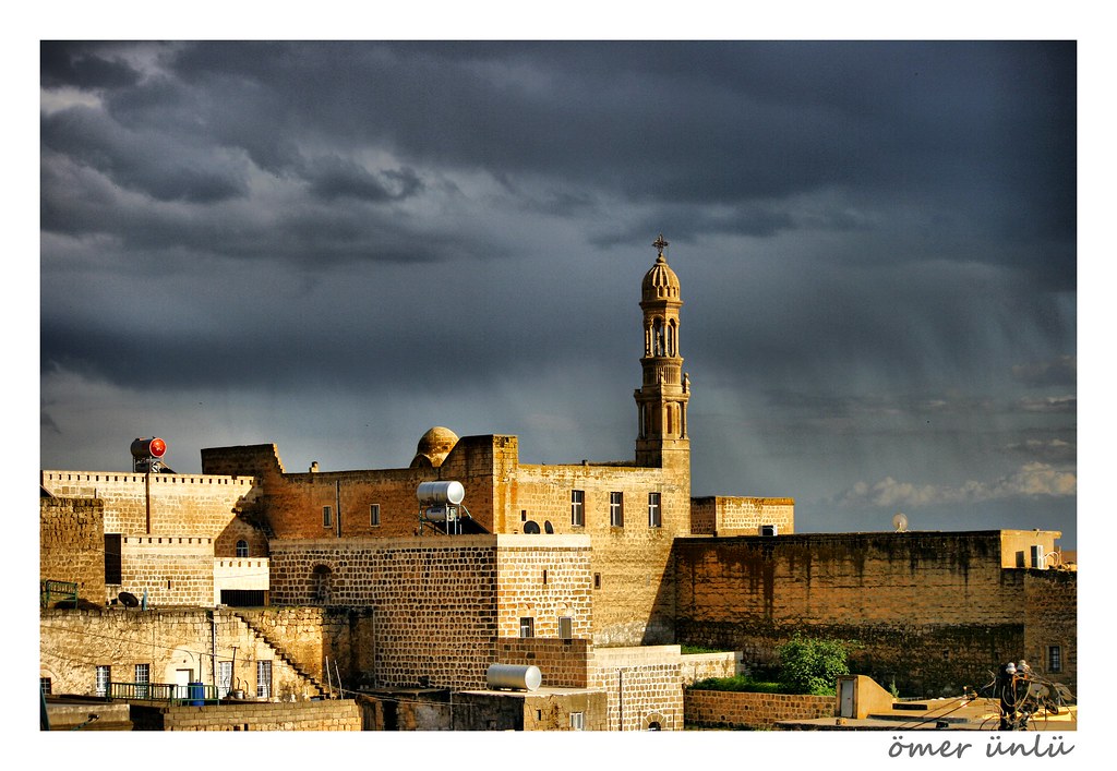 Lebanon’s 2025 Tourism Rebound at Risk Due to War Lebanon’s 2025 Tourism Rebound at Risk Due to War