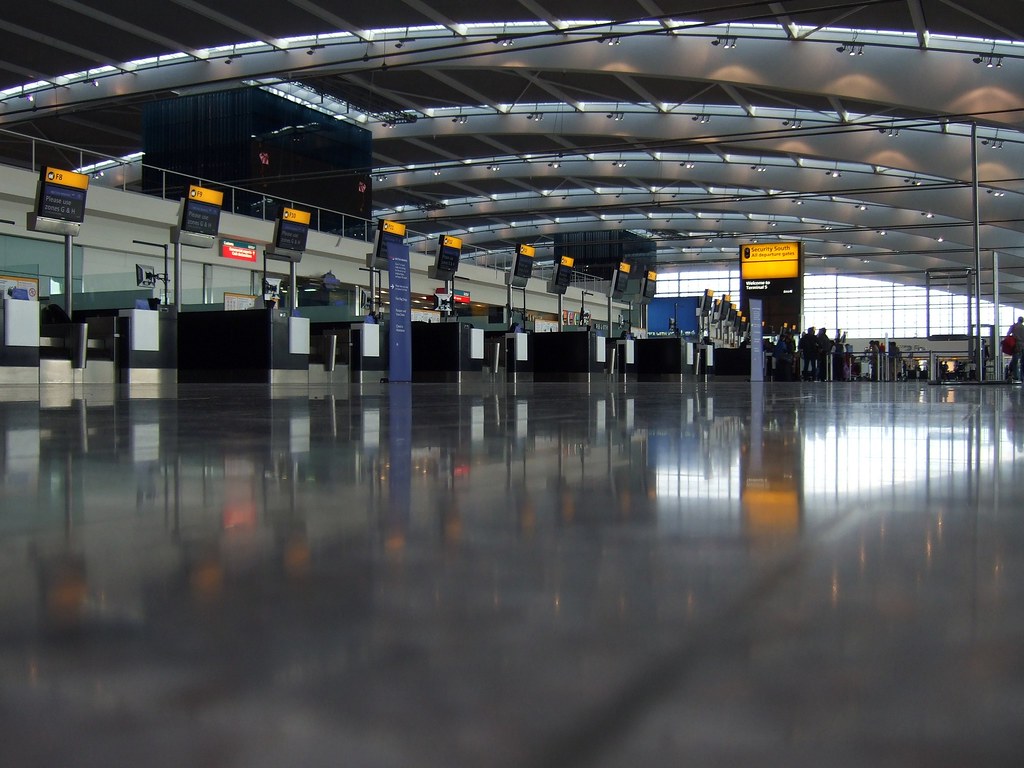 London Heathrow and Amsterdam Schiphol Hit by 1,200+ Flight Delays and 70+ Cancellations London Heathrow and Amsterdam Schiphol Hit by 1,200+ Flight Delays and 70+ Cancellations