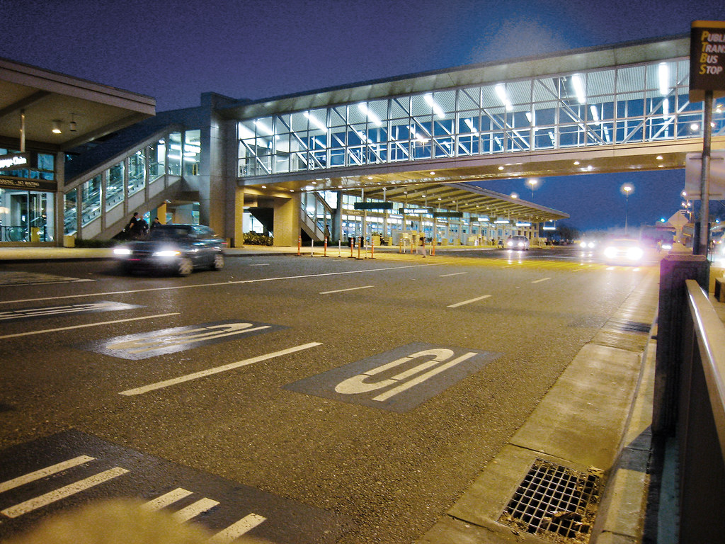 man-arrested-for-bringing-explosives-to-sacramento-airport Man Arrested for Bringing Explosives to Sacramento Airport