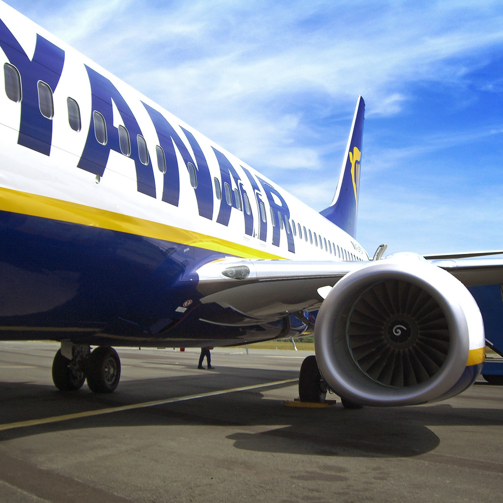 ryanair-cancels-100-flights-causing-major-passenger-stranding Ryanair Cancels 100+ Flights Causing Major Passenger Stranding