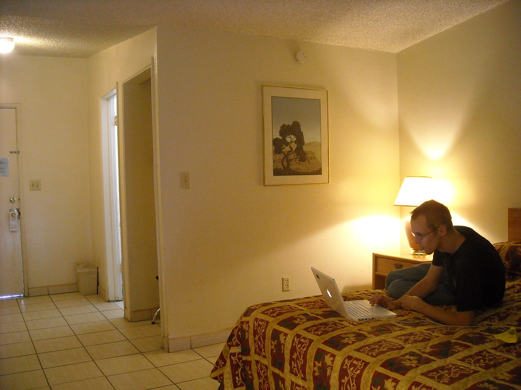 Save Nearly 40% on Hotels with Last-Minute Weekday Bookings Save Nearly 40% on Hotels with Last-Minute Weekday Bookings