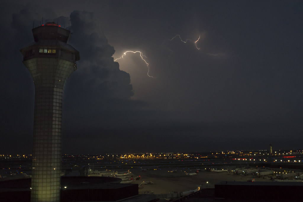 Severe Thunderstorms Disrupt Flights at Atlanta Hartsfield-Jackson Severe Thunderstorms Disrupt Flights at Atlanta Hartsfield-Jackson