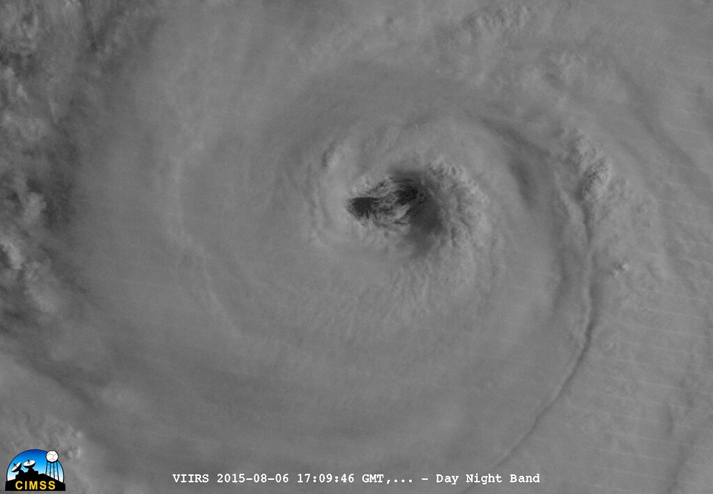 typhoon-halts-all-air-and-sea-travel-in-okinawa Typhoon Halts All Air and Sea Travel in Okinawa