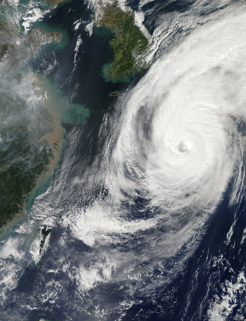 typhoon-jangmi-closes-naha-airport-and-cancels-flights Typhoon Jangmi Closes Naha Airport and Cancels Flights