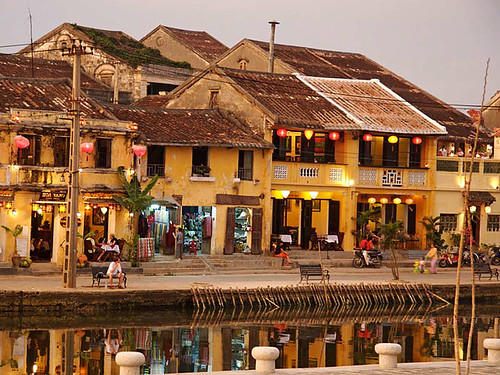 Vietnam and Thailand Experience Tourism Growth Amid Revenue Challenges Vietnam and Thailand Experience Tourism Growth Amid Revenue Challenges