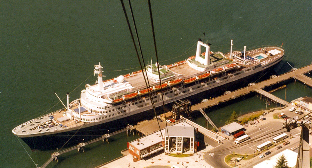 Zaandam Cruise Delays in Juneau After Propulsion Malfunction Zaandam Cruise Delays in Juneau After Propulsion Malfunction