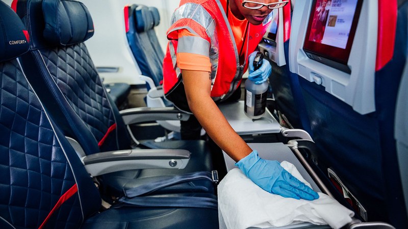 Delta Air Lines Leads US Carriers in Flight Cancellations on July 14, 2026 Delta Cancels Hundreds of Flights Today Due to Staffing and Ground Stops