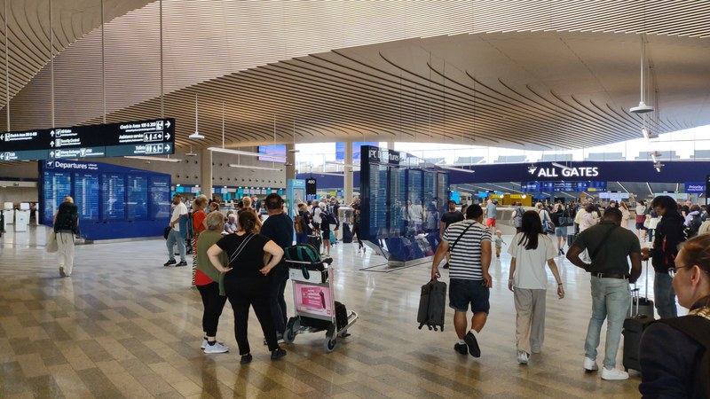 American Airlines Adds Venmo and Expands TSA PreCheck Touchless ID Hamad Airport Activates Large-Scale Biometric Fast Pass System
