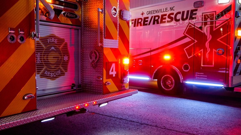 Two Firefighters Killed in Fire Near Bordeaux Airport, Flights Delayed Two Firefighters Killed in Bordeaux Airport Fire Causing Flight Delays Today