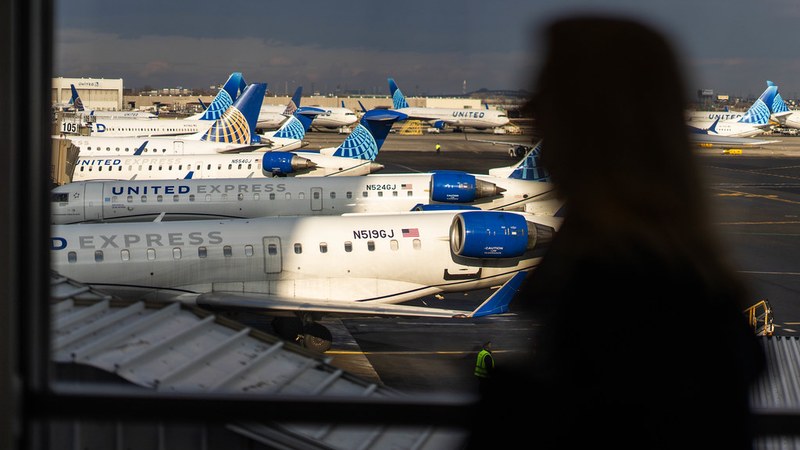 United Airlines Cancels 200+ Flights at Newark Airport in Two Days 200+ United Airlines Flights Cancelled at Newark Amid Disruptions