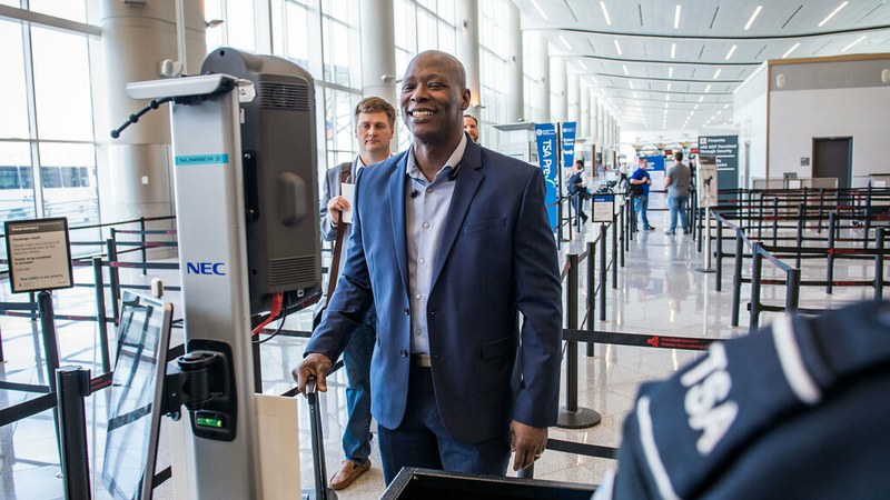 EU Biometric Border Checks Cause Queues at Major Airports Starting August 2026