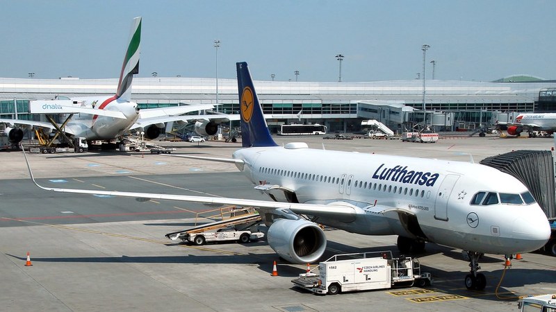 FAA Warns of Flight Delays and Ground Stops at JFK, Newark, LaGuardia August 13-15 FAA issues ground stops causing delays at US airports today