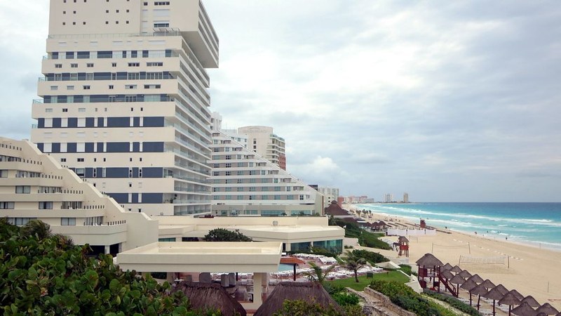 Hyatt Vivid Cancun Opens as Adults-Only All-Inclusive Resort in August 2026 Hyatt Vivid Cancun Opens in August 2026