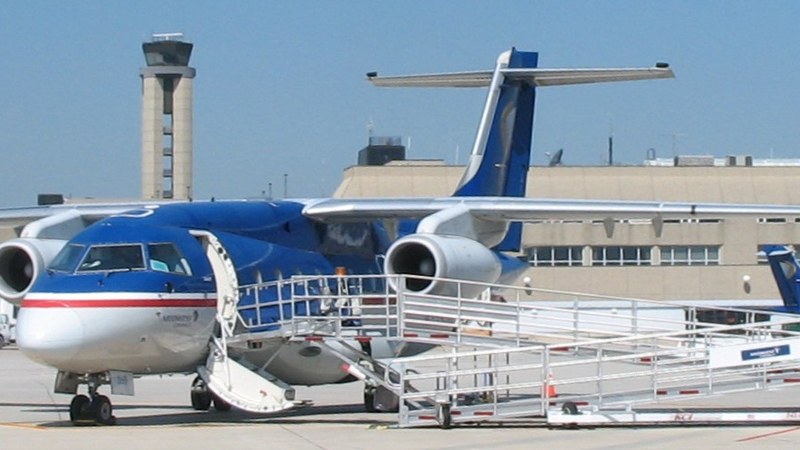FAA Outage Forces Ground Stops, Delays Across Midwest on August 6 Midwest Flight Delays Triggered by FAA Equipment Outage