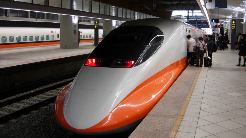 Six New HS2 Underground Platforms Open at Old Oak Common New High-Speed Train Platforms at UK's Largest Station Revealed