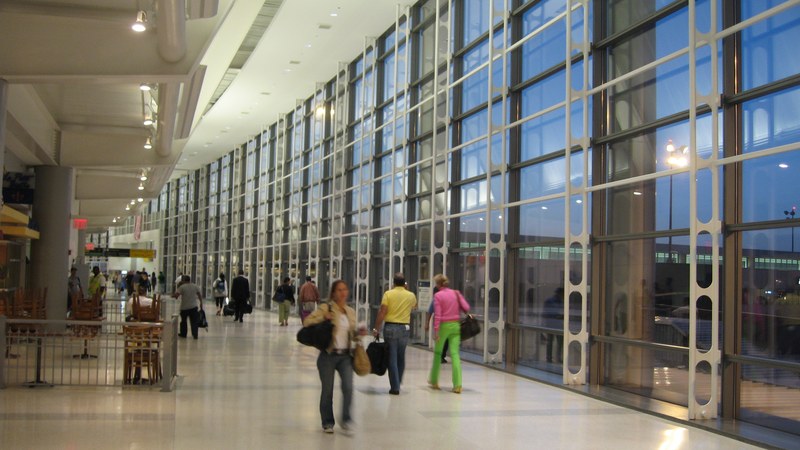 FAA Extends Ground Stop at Newark Airport on August 8, 2026 Newark Airport Ground Stop Persists Amid Storms Causing Hundreds of Cancellations