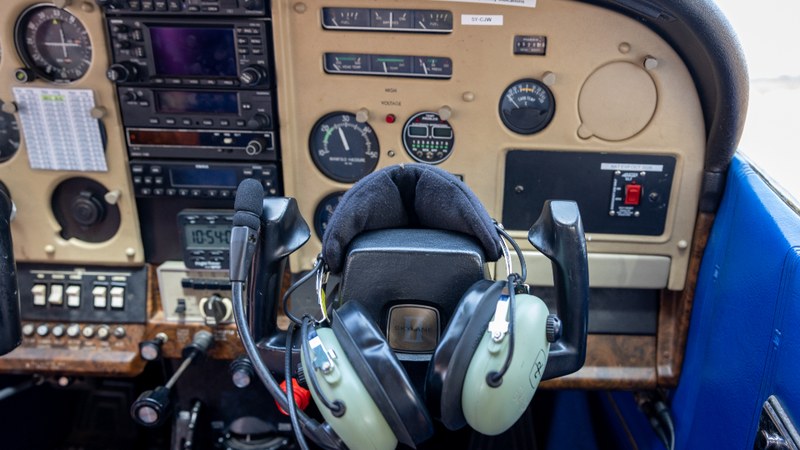 Porter Airlines Cancels Victoria to Toronto Flight After Toddler Refuses Seatbelt Porter Airlines Cancels Victoria-Toronto Flight Over Toddler Seatbelt Issue