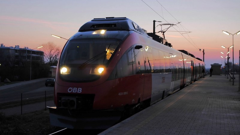 CrossCountry Cancels Nearly All UK Train Services on 26 August 2026 Power Cut Forces CrossCountry to Cancel Most UK Services Today