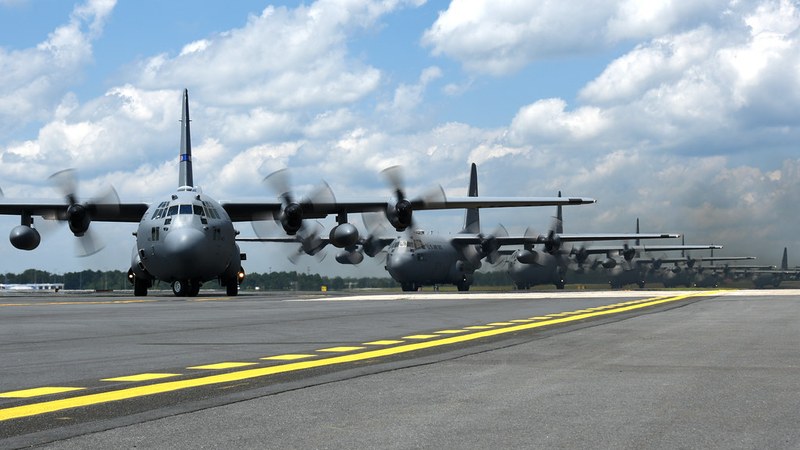 Charlotte Airport Ground Stop Causes Flight Delays and Cancellations on Aug 28 Thunderstorms Prompt Ground Stop and Flight Delays at Charlotte Airport Today