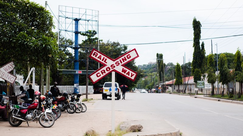 Winnipeg Installs Railroad Crossing Message Boards with TRAINFO Beacons Train crossing message boards being installed in Canada