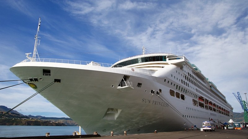World Cruise Bookings Up 20% for 2026, New Luxury Itineraries Announced Travel Agency Reports 20% Increase in 2026 World Cruise Bookings