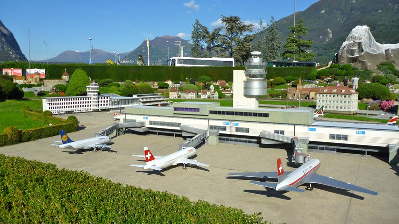 IT System Failure Causes Flight Delays at Zurich Airport Today Zurich Airport Faces IT Disruption Impacting Flights