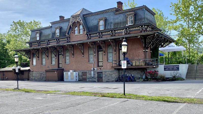 Canada Orders 313 New Canadian-Built VIA Rail Passenger Cars for C$4.7 Billion Canada Funds 313 New VIA Rail Passenger Cars Built Domestically