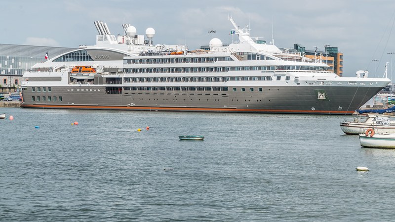 Carnival Splendor Alters Cairns Itinerary Over Shallow Channel Carnival Splendor Itinerary Changed Over Shallow Channel in Cairns