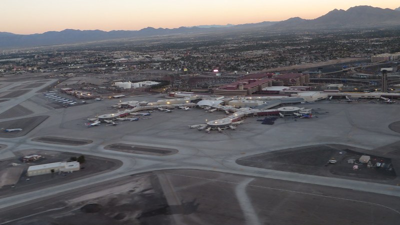 NAV CANADA Cuts Flight Delays by 85% Over Summer at Toronto, Montréal, Calgary, Vancouver Flight delays fall significantly over summer at Canada’s busiest airports, NAV CANADA reports